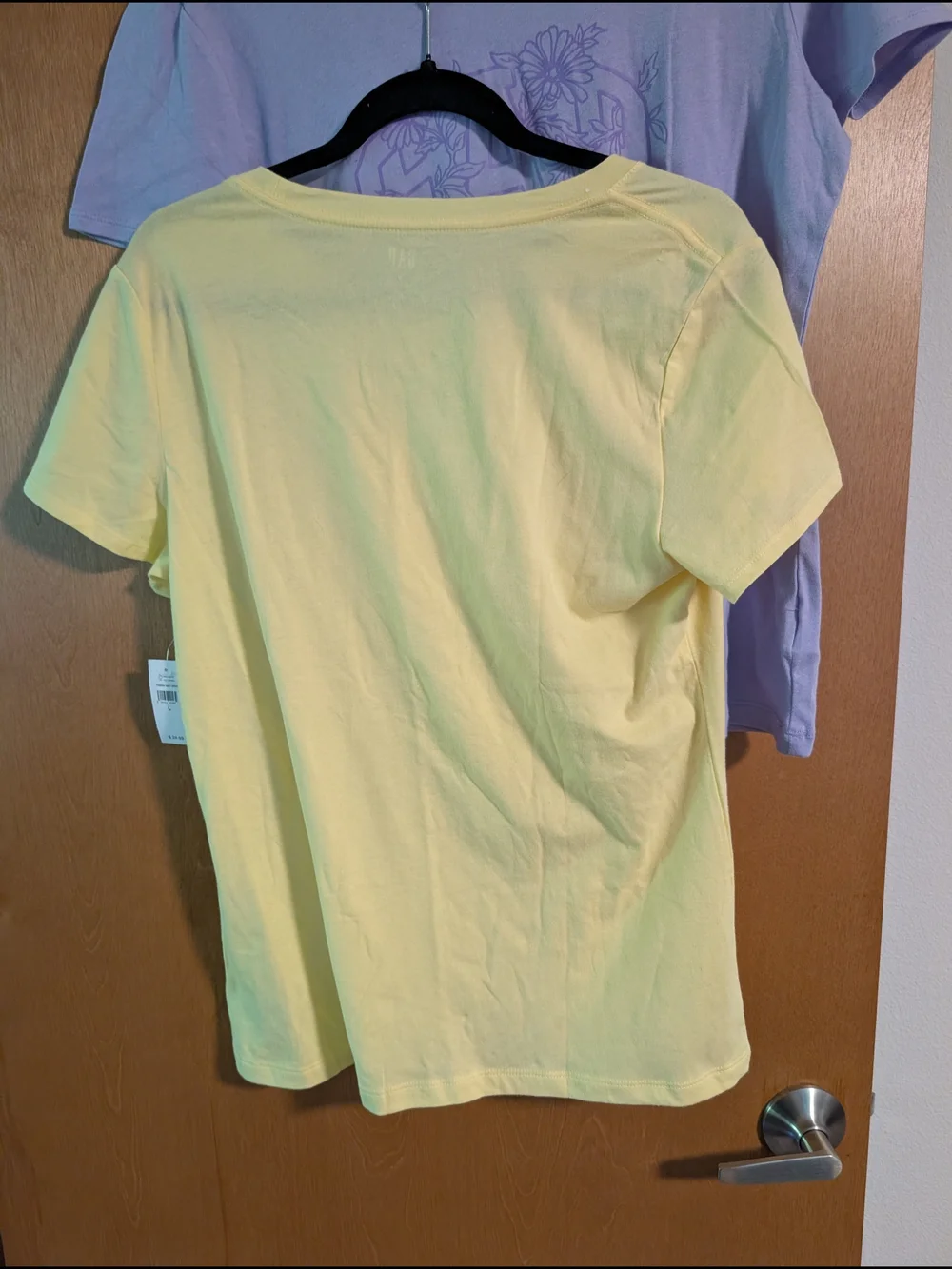 GAP Women's Floral Logo Tee - White, Yellow, Lavender Large NWT